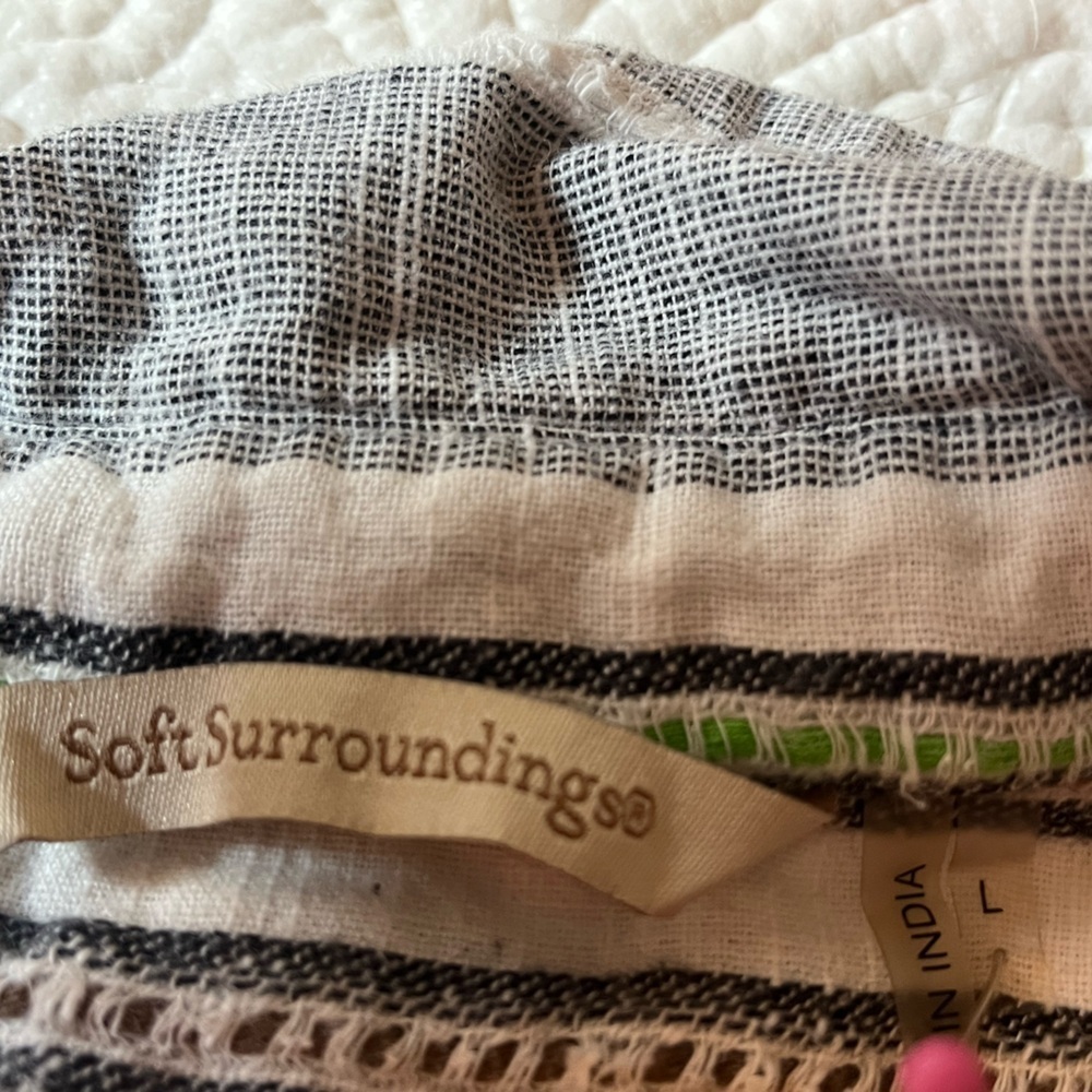 Soft Surroundings Brookhaven Aruba Striped Tunic Vibrant Embroidery, size Large - Picture 8 of 9